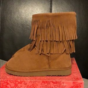 American rag moccasins sz7